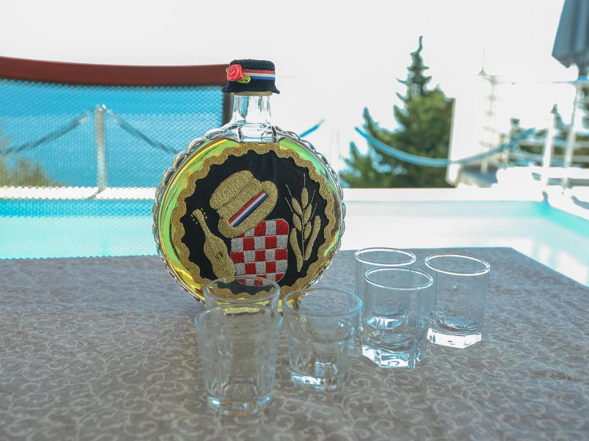 Luxury In Starigrad Paklenica