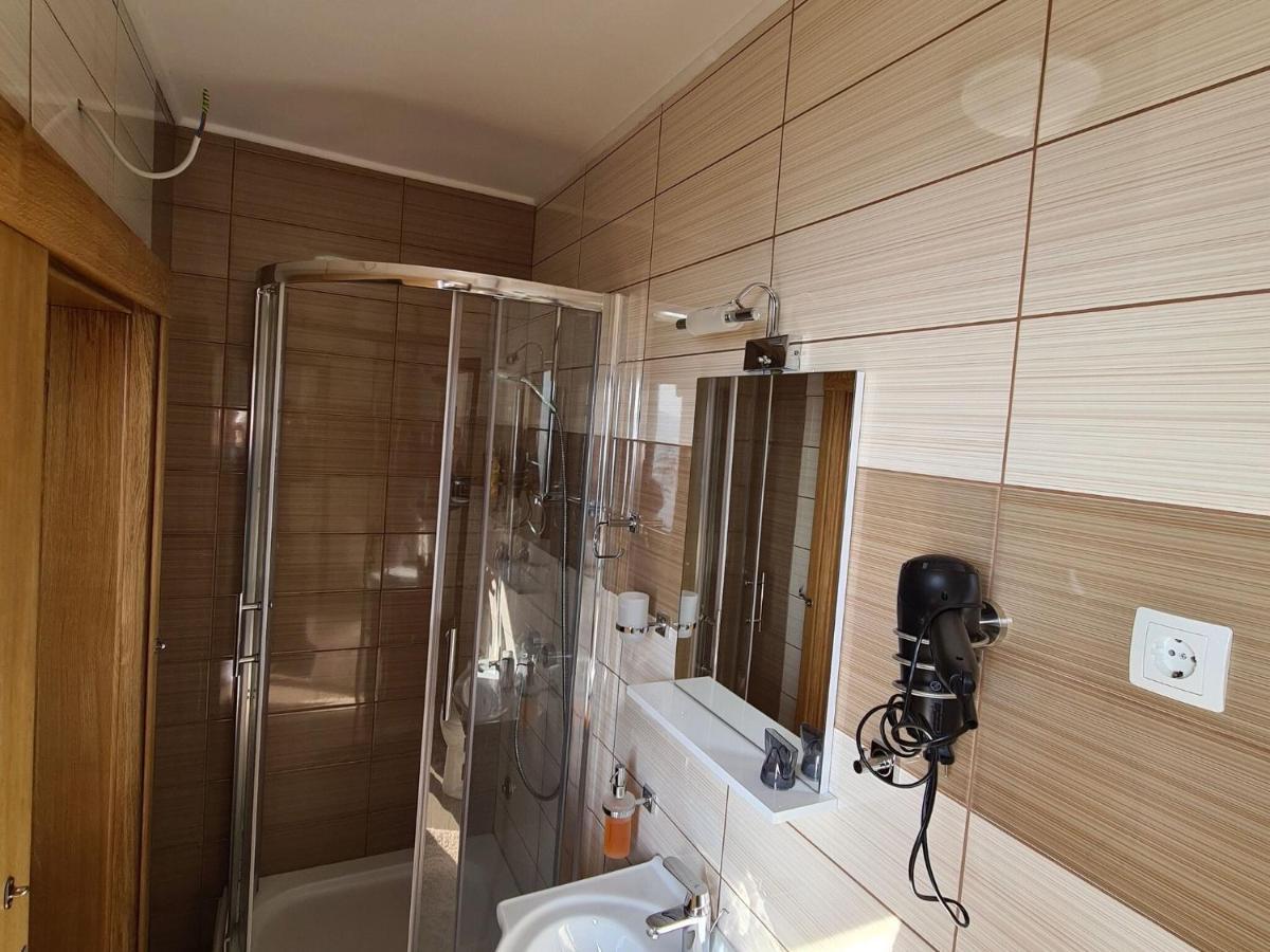 Apartment Luxury Apartment In Starigrad