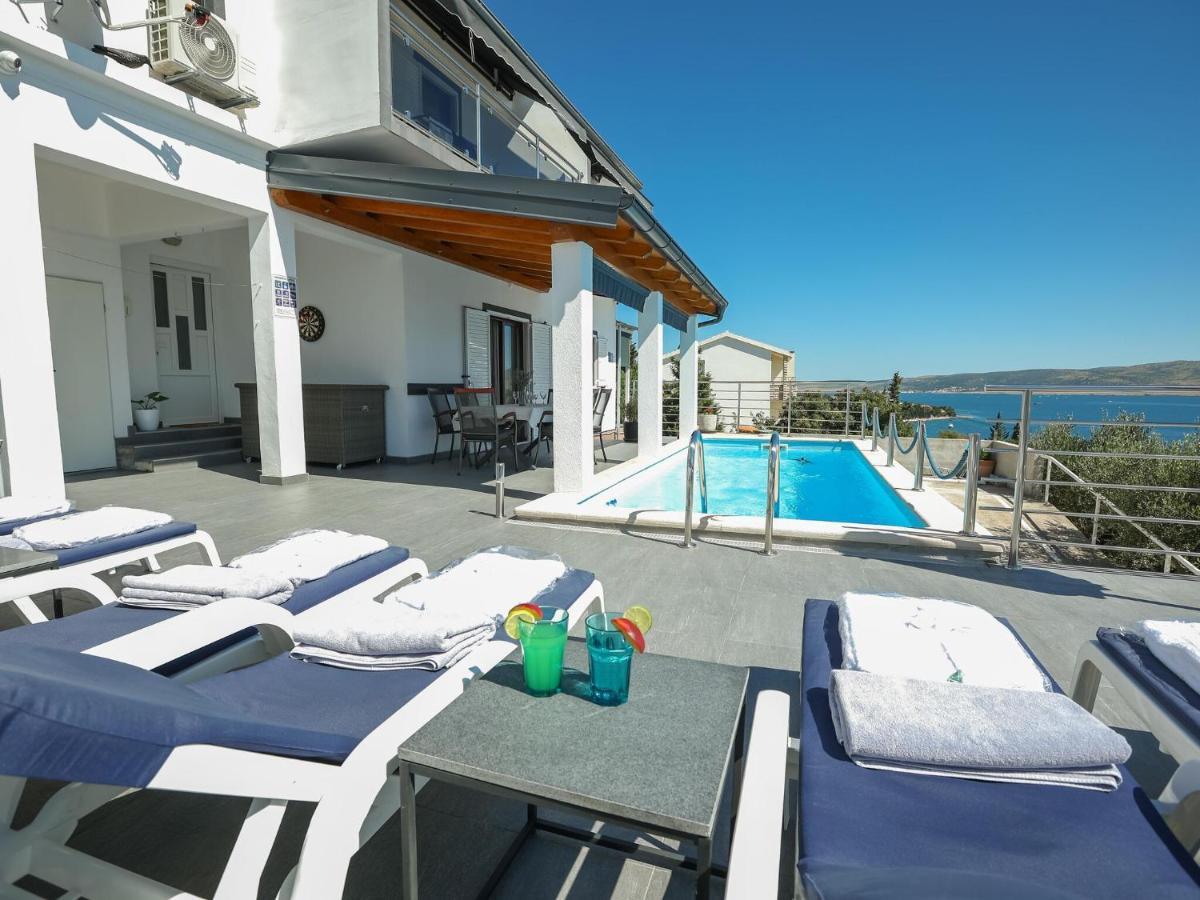 Luxury Apartment In Starigrad Apartment *