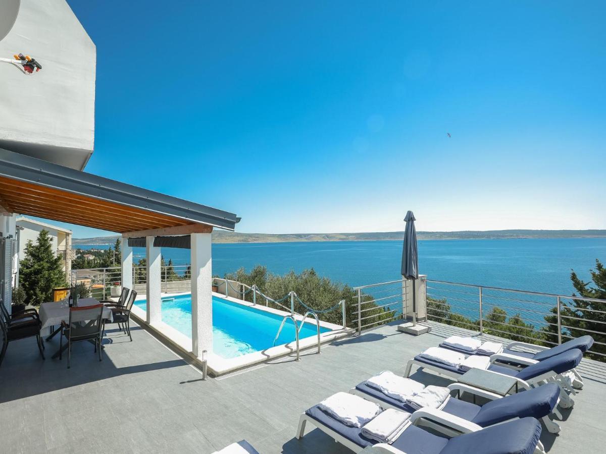 Apartment Luxury Apartment In Starigrad