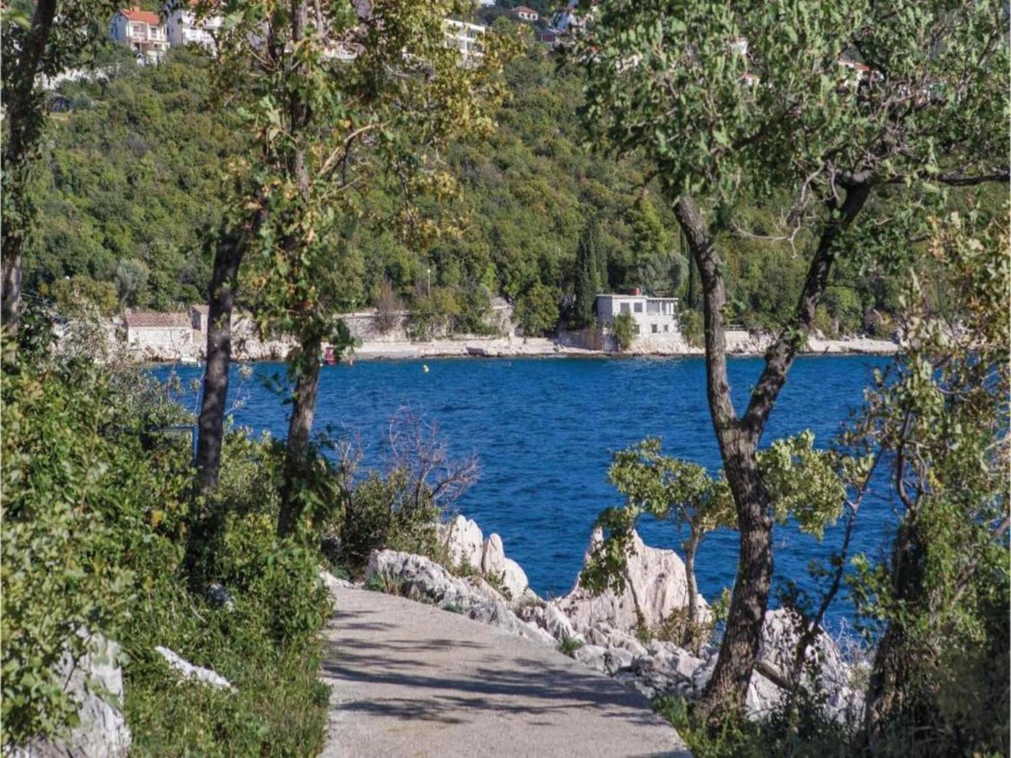 Luxury Apartment In Starigrad Apartment Starigrad Paklenica